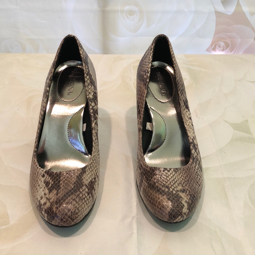 Merona animal print pumps 3.5” heel